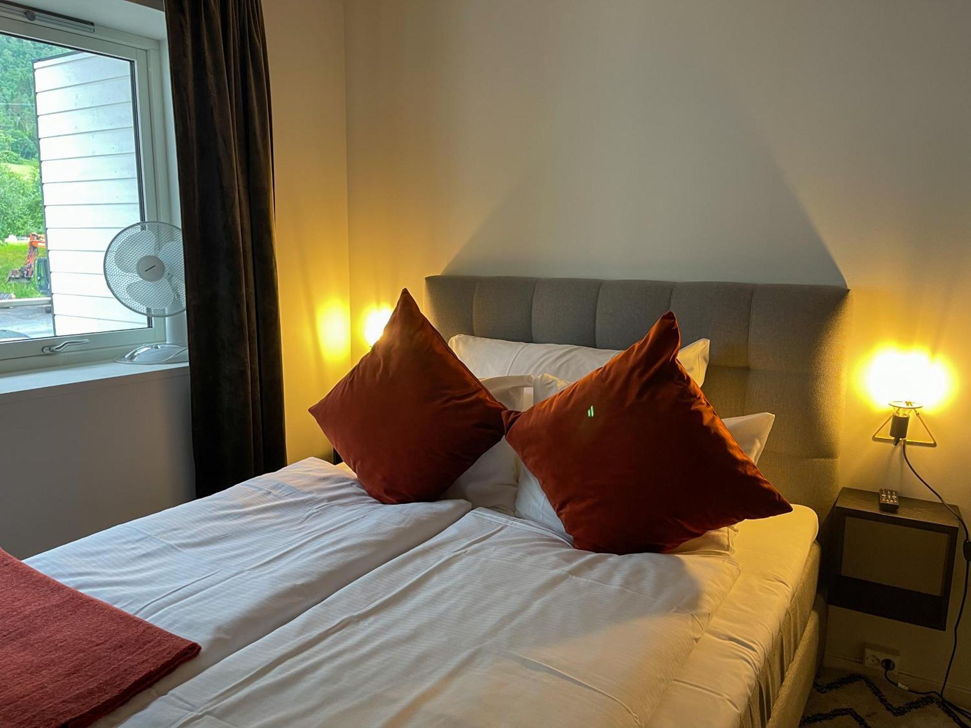 Stryn House - Hotel & Apartments Chambre photo