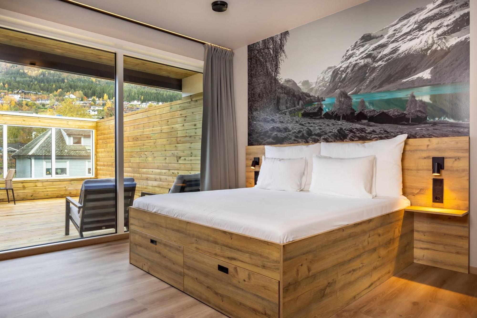 Stryn House - Hotel & Apartments Extérieur photo