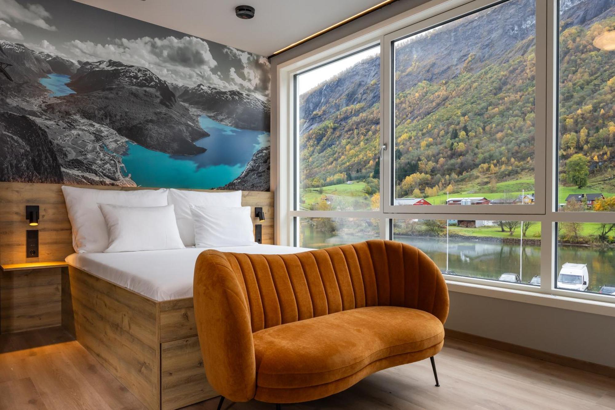 Stryn House - Hotel & Apartments Extérieur photo
